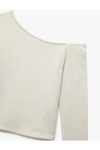 Koton Asymmetric Neckline Slim Fit Off-The-Shoulder Long Sleeve T-Shirt