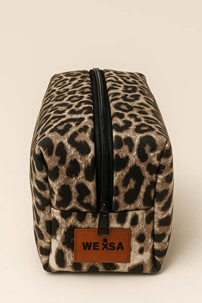 WEXSA Leopard Pattern XL Travel and Makeup Bag Large Internal Volume Airwrap Compatible Easy to Wash Fabric