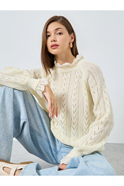 Styli Off White Regular Fit Ruffle Schiffli Trim Knit Sweater