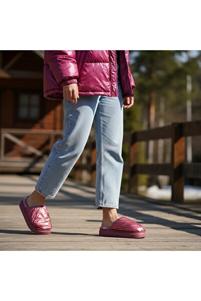 OEM Stylish and unique slippers for women, Indoor slippers or short outdoor outings, L673