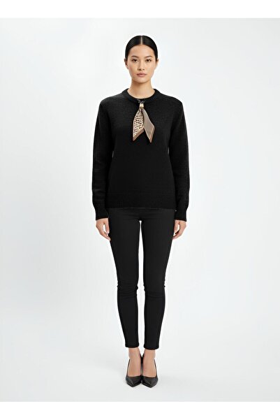 Paraf style سترة نسائية بتفاصيل وشاح ونسيج ناعم قصة فضفاضة