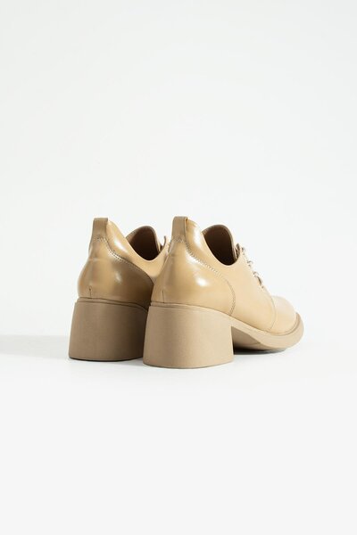 tivana Women's Lace-Up High Sole Heeled Shoes Diva - Beige