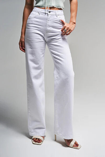 it's basic Kadın Beyaz Straight Fit Yüksek Bel %100 Koton İç Boy 80cm Denim Jean