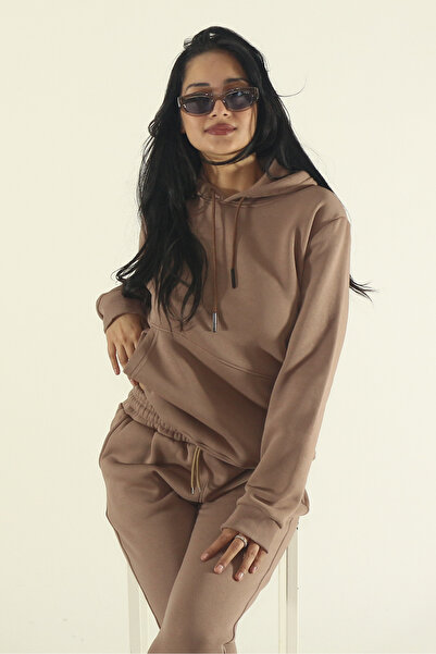 INFLUYENTE Women's Winter Cotton Puff Fabric Side Pocket Hooded Jogger Tracksuit Set