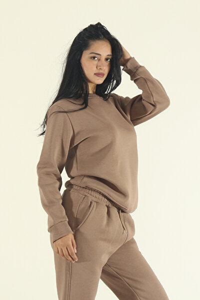 INFLUYENTE Women's Winter Cotton Puff Fabric Crew Neck Jogger Tracksuit Set