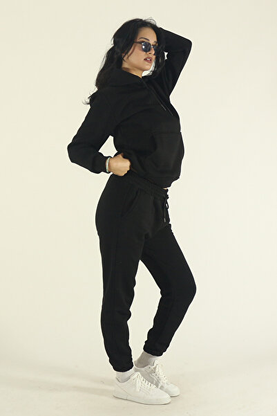 INFLUYENTE Women's Winter Cotton Puff Fabric Kangaroo Pocket Hooded Jogger Tracksuit Set