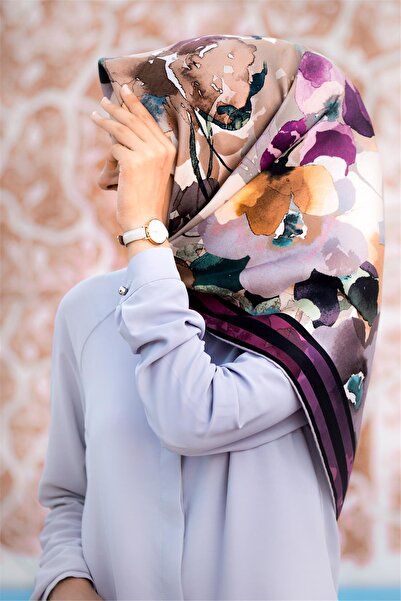 Vissona % 57 İPEK % 43 VİSKON Twill İpek Sulu Boyalı Çiçek Desenli Mor - Vizo...