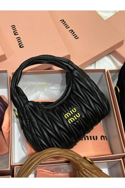 GGG شنطة ميو بجلد مبطن