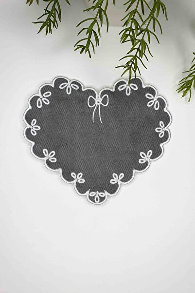 decofav Heart Shape Gray Fabric White Embroidered Fabric Cocktail Napkin 1 Piece