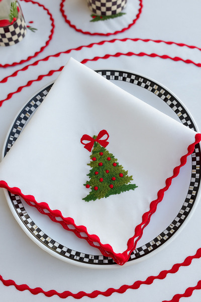 Matis Home Line Holly Jolly 4-Pack Napkins