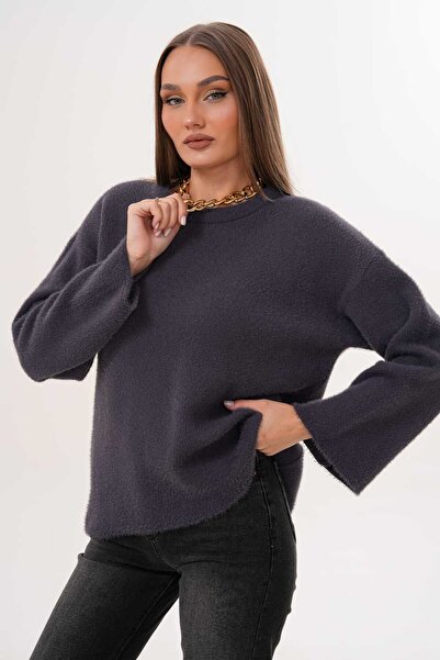 Laressi Crew Neck Bearded Plain Knit Sweater