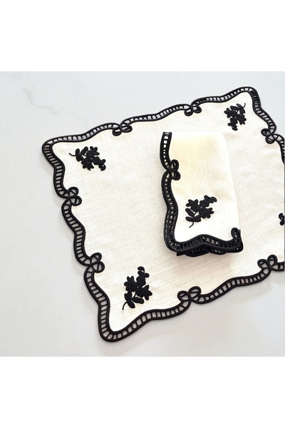Denef Home Hole Work Classy American Service Black Embroidered, Cream Color, 38X50 Cm, 1 Piece