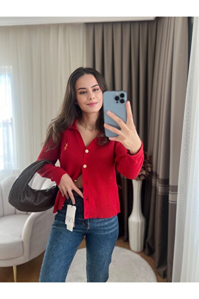 By Hanife Beyazateş KADIN GOLD DÜĞME DETAYLI TRİKO HIRKA