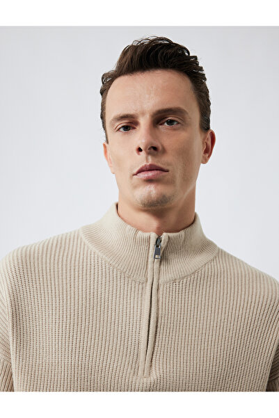 Koton Long Sleeve Textured Half Zipper Collar Knitwear Sweater