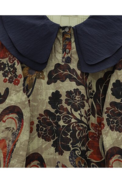 Modamorfo Apron Collar Half Buttoned Slit Quilted Tunic -Beige