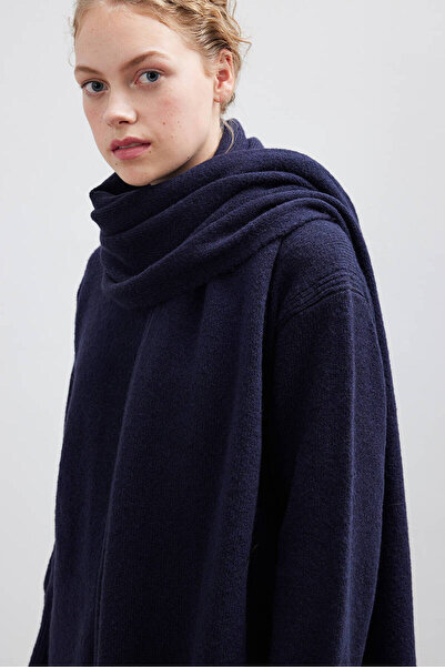 BE BLUE Dark Blue Soft Scarf