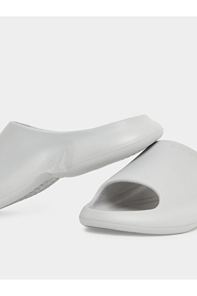 Styli Men Grey Matte Look Comfort Slides