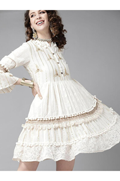 Ishin By Styli Pom Pom Trim Lace Detail Knee Length Dress