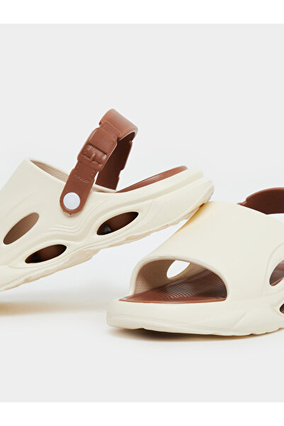 Styli Cut-Out Detail Back Strap Comfort Sandals