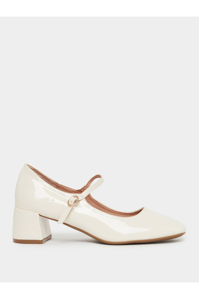 Styli Off White Patent Mary Jane Shoes