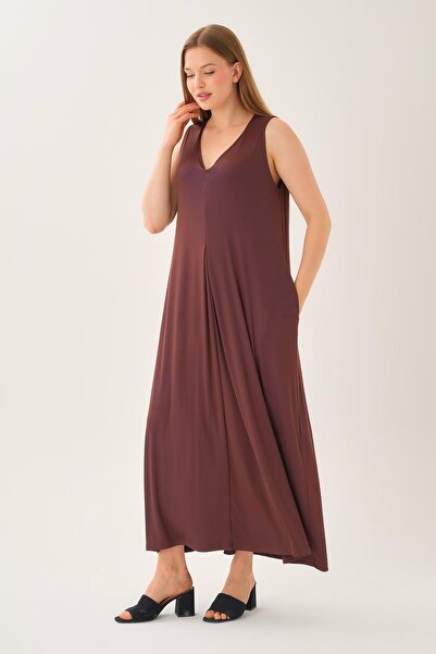 ALEXANDERGARDI V-Neck Pocket Detailed Maxi Dress
