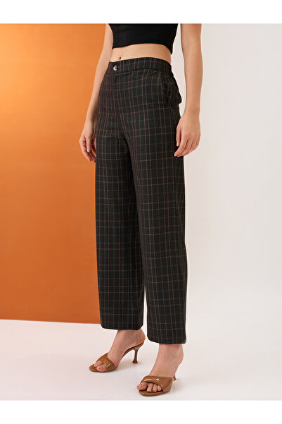 Globus By Styli Black Plaid Checks Straight Fit Trousers