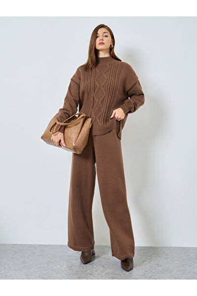 Styli Women Brown Plain Flat Knit Wide Leg Pants