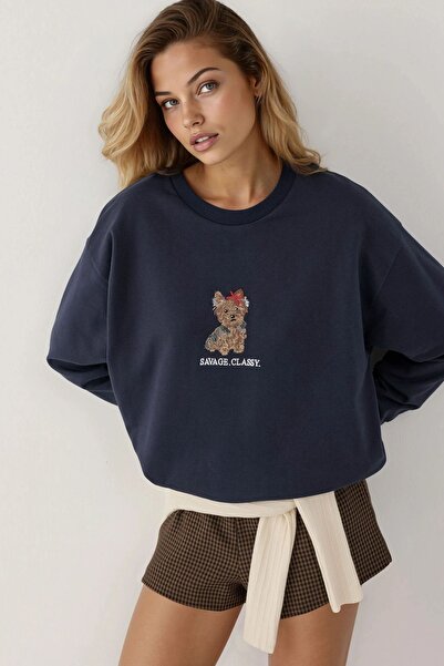 Hiccup Embroidered Round Neck Sweatshirt