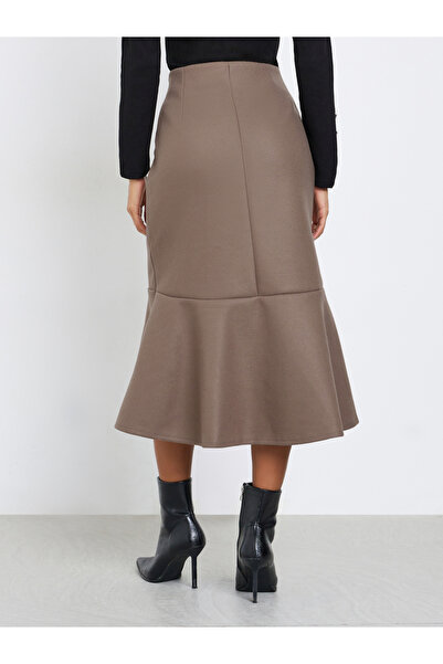 Styli Women Brown Plain Wool Like Midi Fit and Flare Skirt