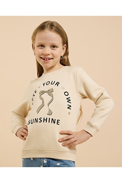 R&B سويت شيرت بطبعة جرافيكية مع رقبة دائرية وأكمام طويلة