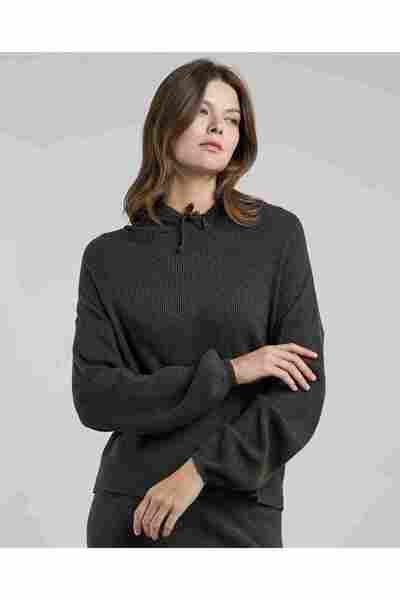 R&B Ribbed Hooded Top with Long Sleeves