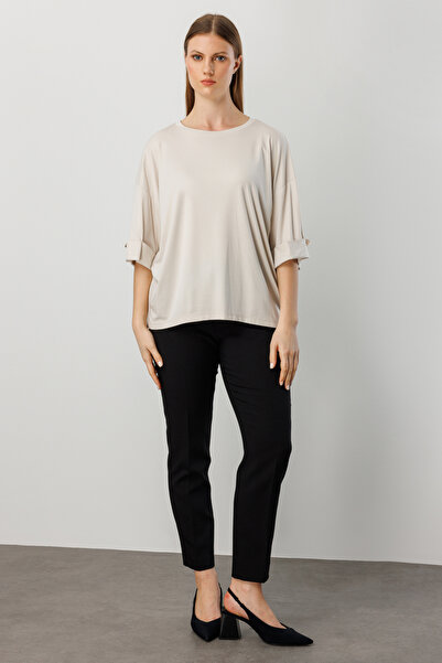 ON Scoop Neck Blouse with Metal Handle Accessories