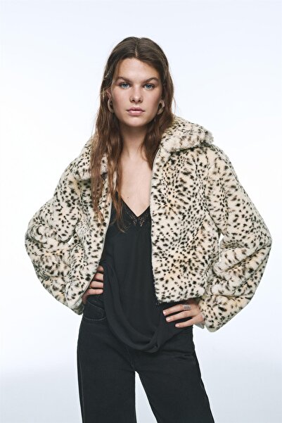 Pull & Bear Desenli suni kürk ceket