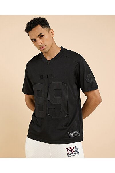 R&B تي شيرت رياضي مطبوع برقبة على شكل حرف V وأكمام قصيرة