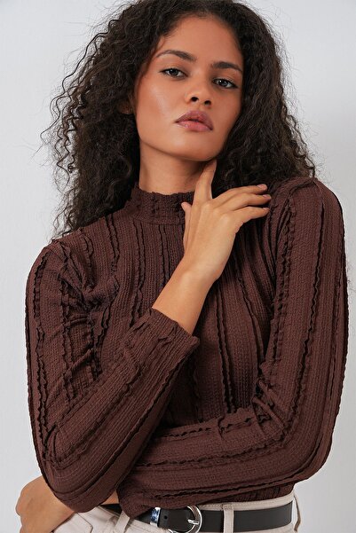 Hiccup Bdart Textured Slim Fit Mock Neck Blouse