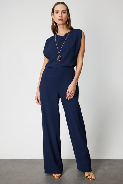 Mi Pret a Porter Mi Arkası Bağcıklı Kolye Detaylı Kolsuz Tulum