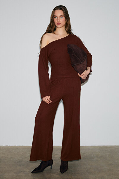 GRIMELANGE Velan Women's Soft and Flexible Fabric Wide-Leg Dark Brown Sweatpants