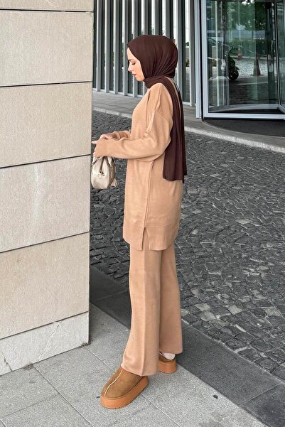 lamelif Pearl Embroidered Hijab Suit Camel