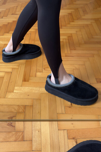 MAGARDE Leg Detail Premium Leggings - Black