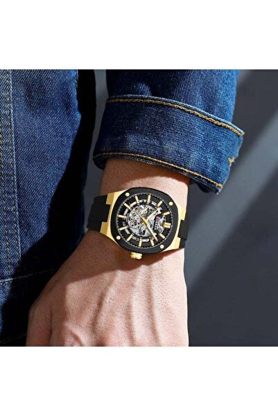 Curren 8485 Men's Luxury Automatic Mechanical Hollow-Out Silicone Strap Watch