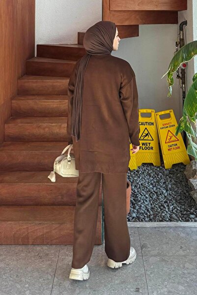 lamelif Комплект от плетени дрехи с флорални аксесоари в цвят горчив кафяв