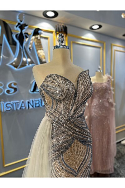 MissBetül Full Dantel Straplez Bel Tül Detaylı Abiye Nişan Elbisesi