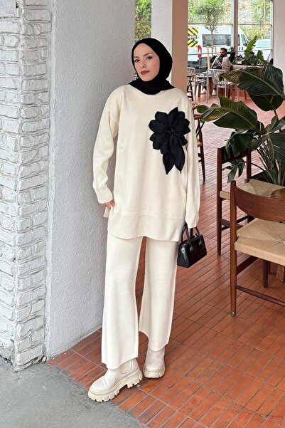 lamelif Knitwear Set with Floral Accessories Cream