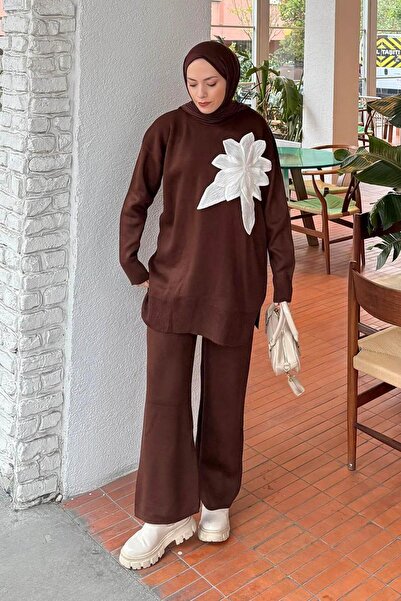lamelif Комплект от плетени дрехи с флорални аксесоари в цвят горчив кафяв