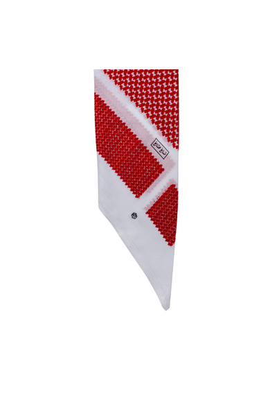 First Life شماغ هاشتاق الأحمر