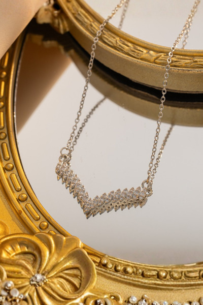 Parantez Aksesuar Elegant Wing Steel Necklace with Oval Zircon Stone