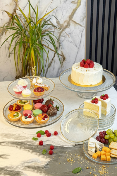 MAY HOME 8 Piece Glass Presentation Set