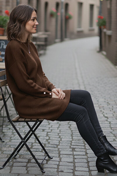 benguen Knitted Sweater with Buttoned Sleeves R4474 Brown