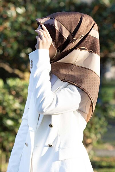 Vissona 57% Silk 43% Viscose Twill Silk Polka Dot and Geometric Patterned Bei...