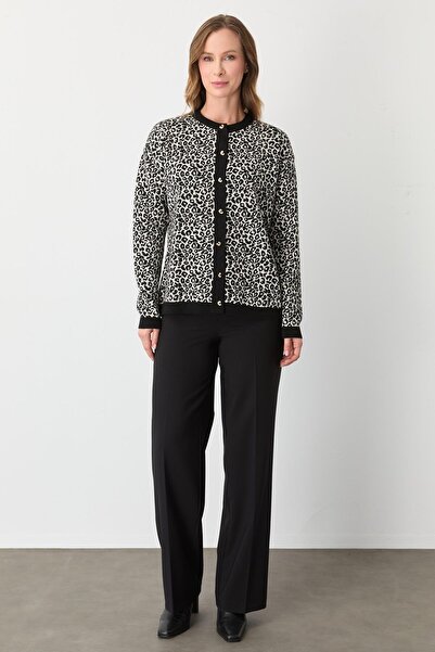 Mutlu Ertan Women's Leopard Knitwear Buttoned Cardigan Ecru - Black 20295